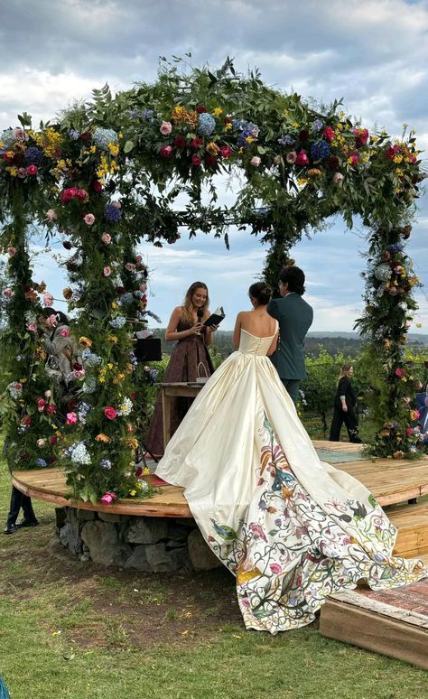 The Dreamiest Forest Wedding Ideas You’ll Fall in Love With