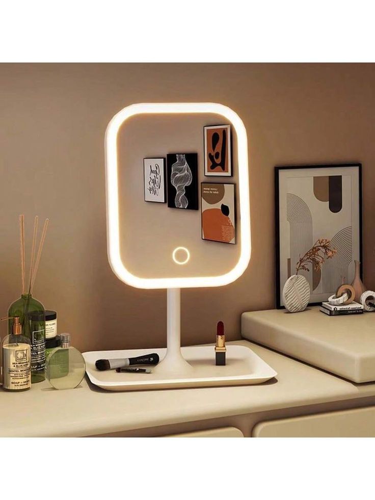 1pc Makeup Mirror With Light