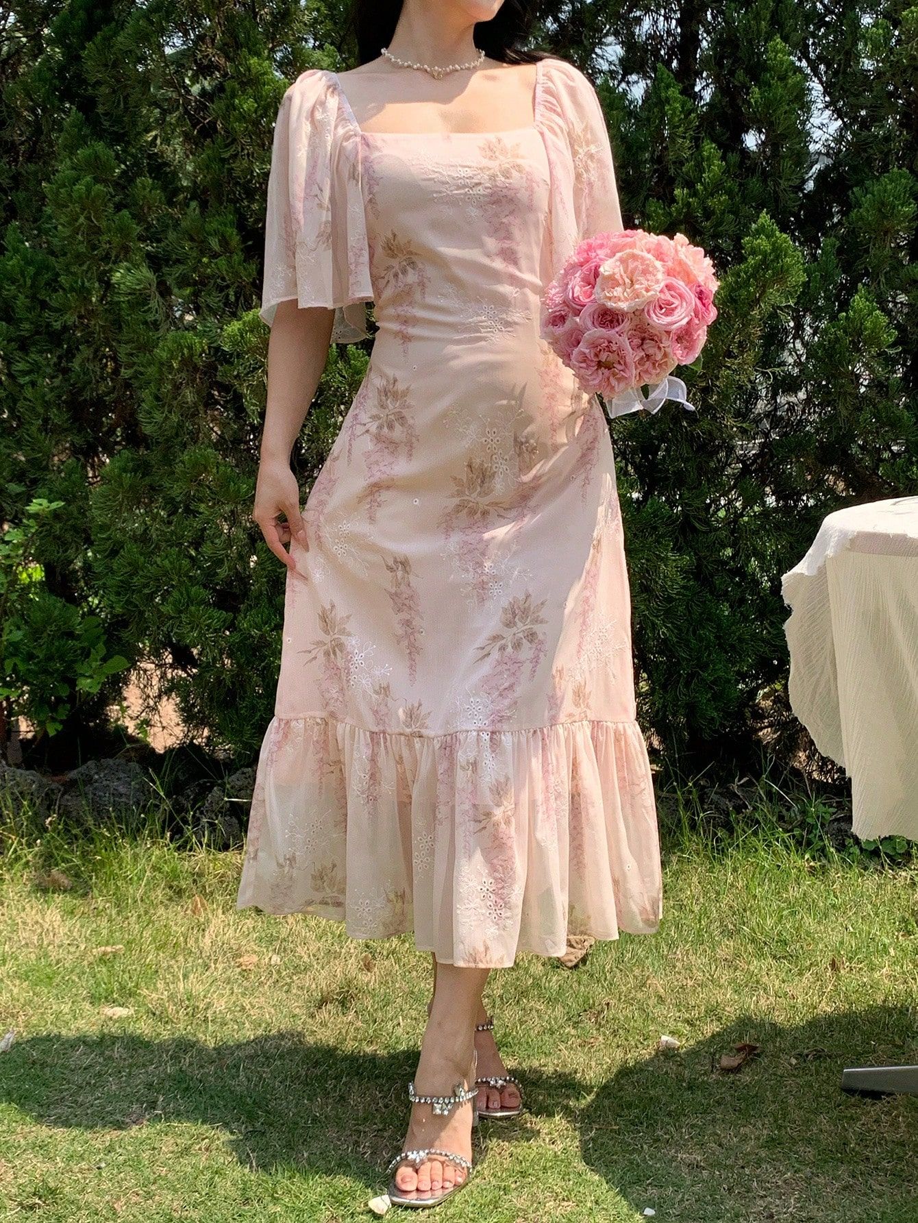 Women's Floral Print Ruffle Sleeve Elegant Short Casual Dress, Suitable For Vacation