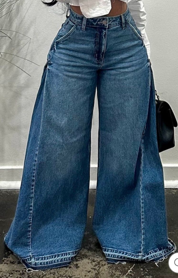 High Waist Wide Leg Jeans - Medium Wash (PREORDER-Estimated Shipping Date 8/25)