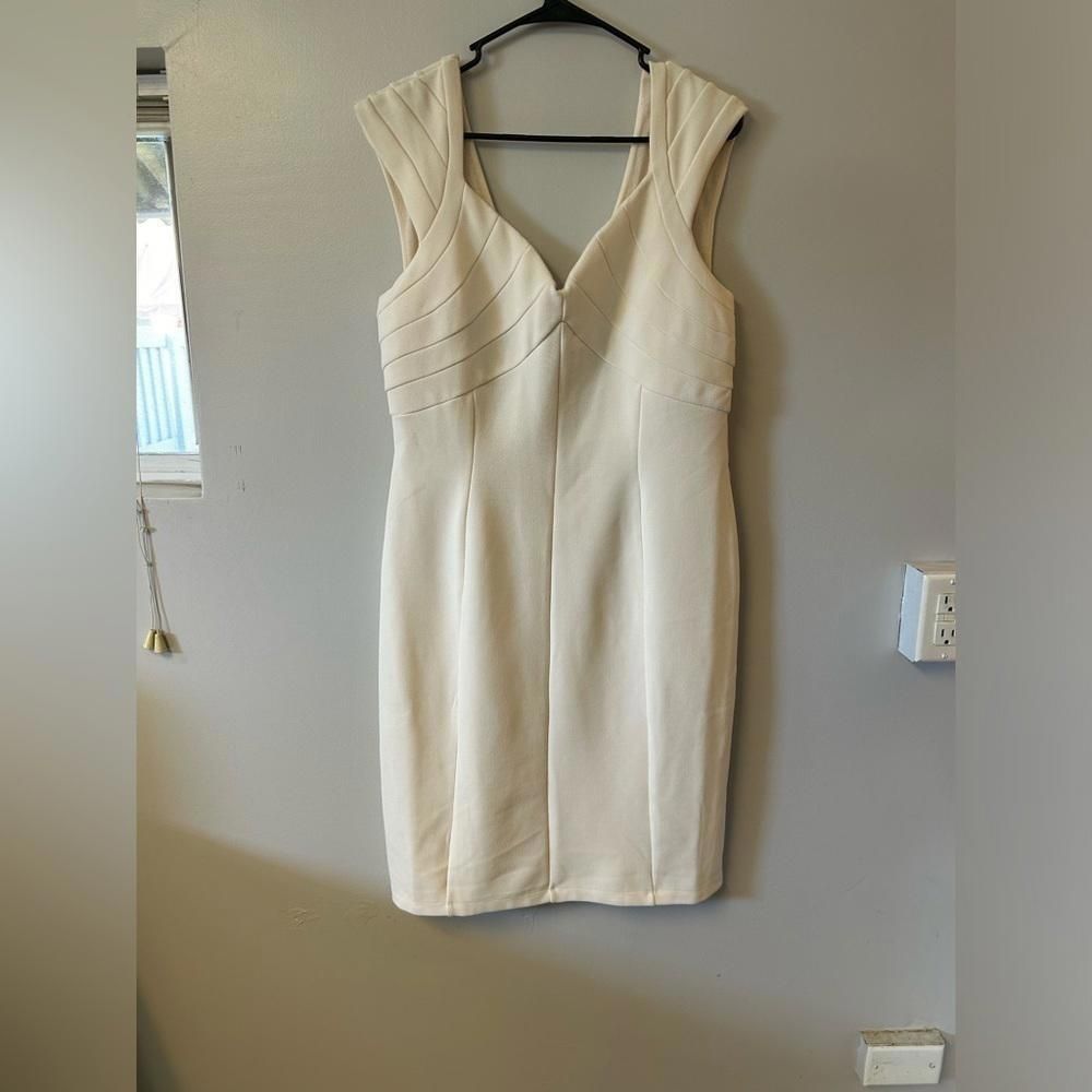 Metro Style Mob Wife Sleeveless Dress | Color: Cream | Size: 12