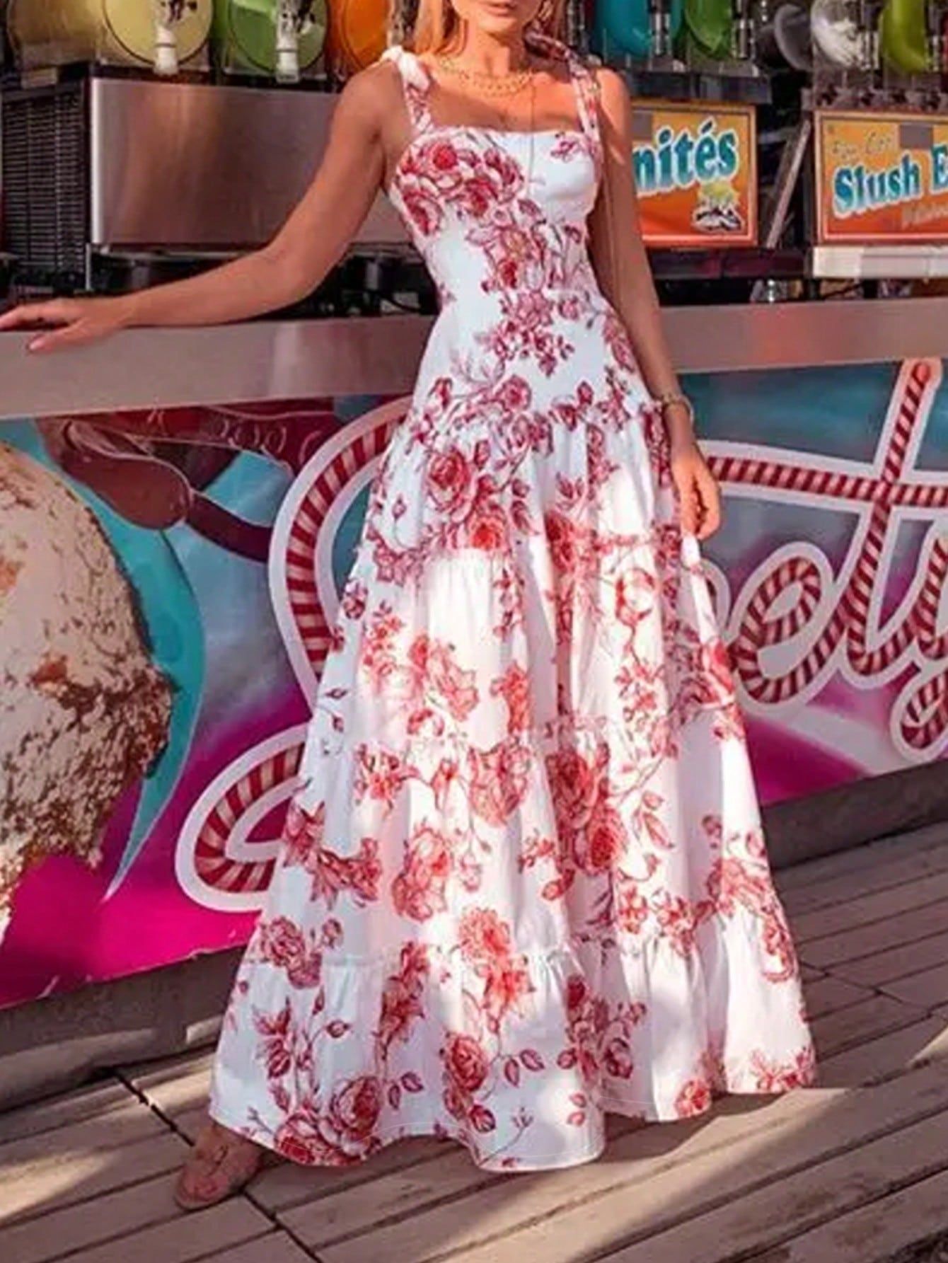Fashionable Women's Standard Size Sleeveless Casual Romantic Vacation Floral Print Camisole Dress
