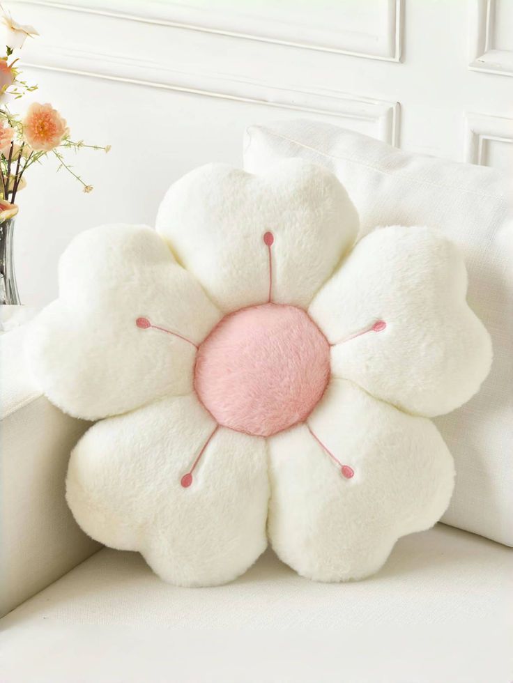 Flower Pillow, Flower Shaped Pillow Decorative Throw Pillows For Bed Couch
